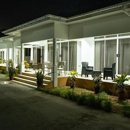 Macmillan'S Holiday Villas Grand’ Anse Zewnętrze zdjęcie