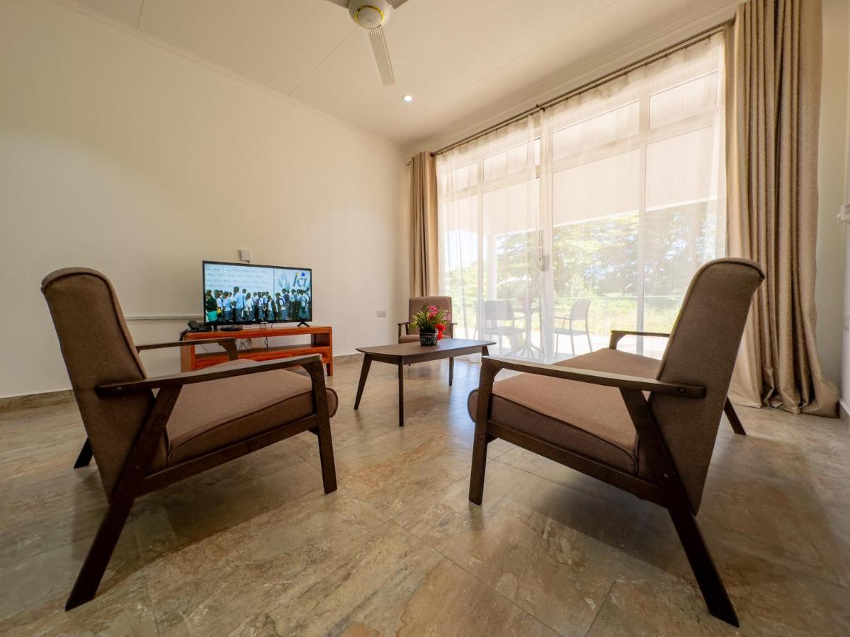 Macmillan'S Holiday Villas Grand’ Anse Zewnętrze zdjęcie